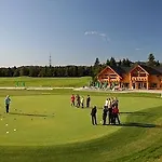 Dvor Tacen 4* Lubiana