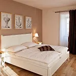 Bed and breakfast Dvor Tacen Liubliana