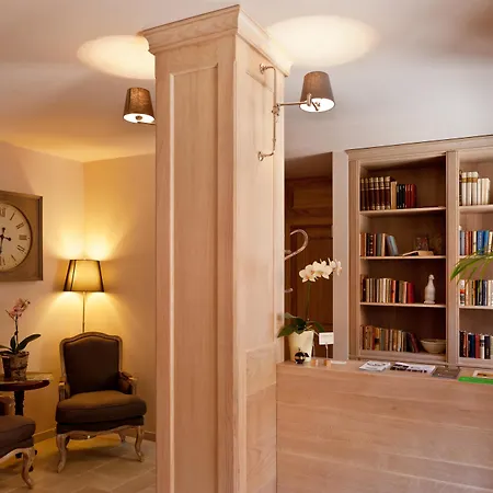 Dvor Tacen 4* Ljubljana