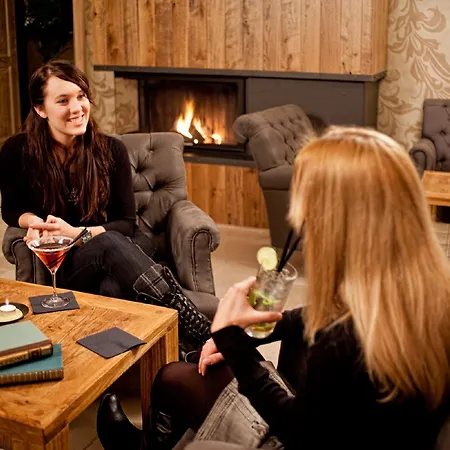 Dvor Tacen 4* Ljubljana