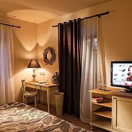 Dvor Tacen Bed & Breakfast Lublaň