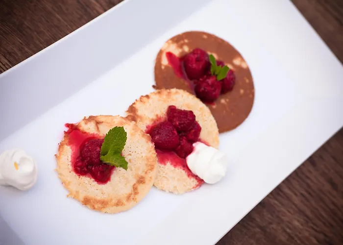 Dvor Tacen 4* Ljubljana