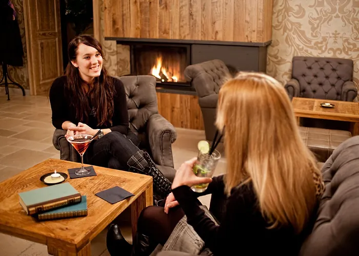 Dvor Tacen 4* Lublaň