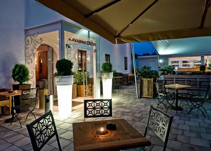 Dvor Tacen Bed & Breakfast Lublaň